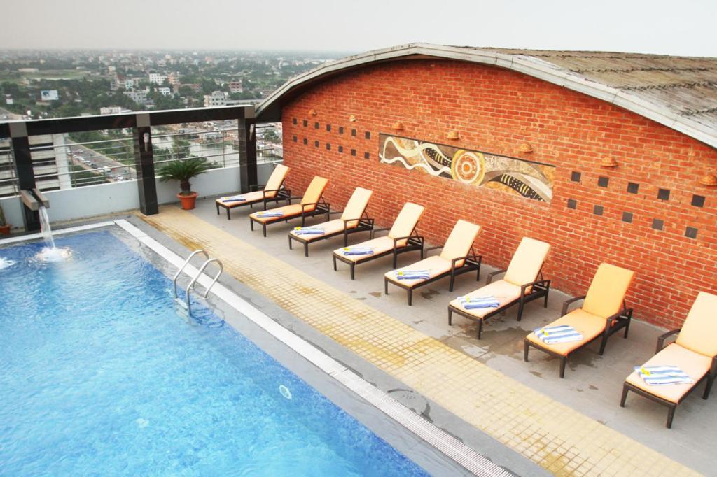 Dhaka Regency Hotel & Resort Bagian luar foto